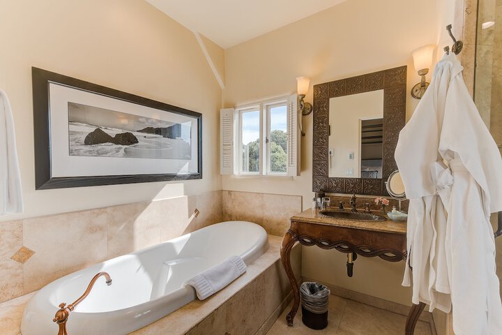 L Auberge Carmel
