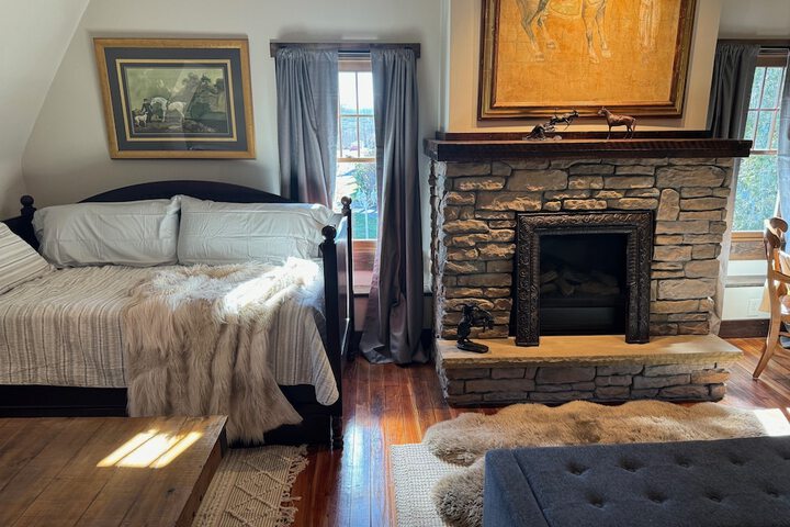 Room 71 of 160