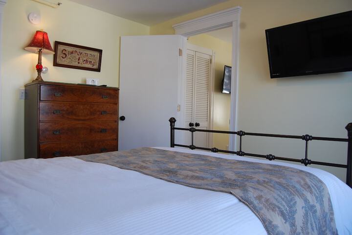 Room 36 of 129