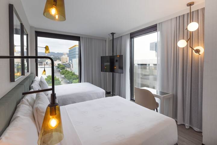 The Godfrey Hotel Hollywood