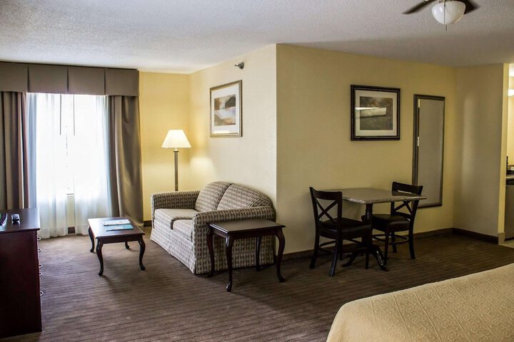 Room 14 of 26