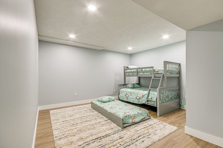 Steps From Oneida Lake: Spacious Gem w / Game Room!