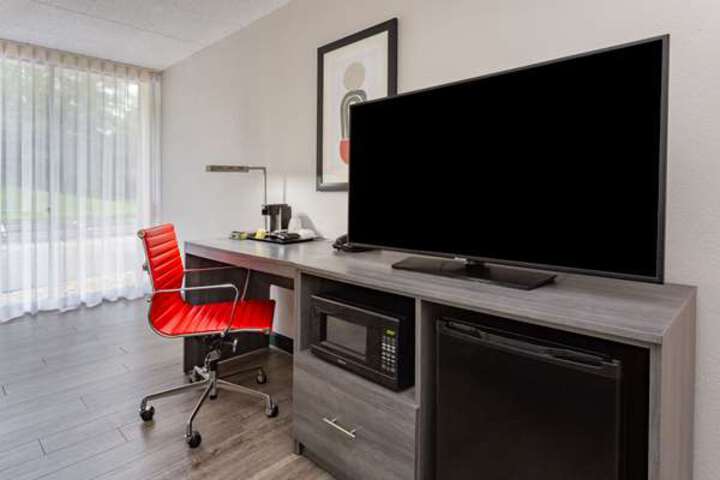 Room 44 of 160