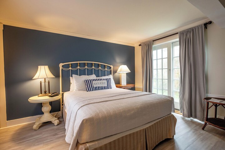 The Beach House Inn