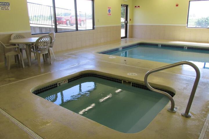 Pool 5 of 17