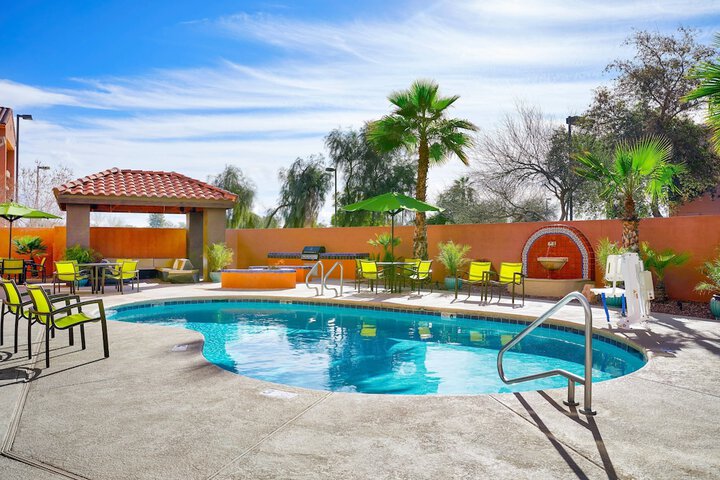 Pool 3 of 24