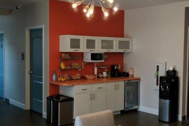 The Acorn Suites