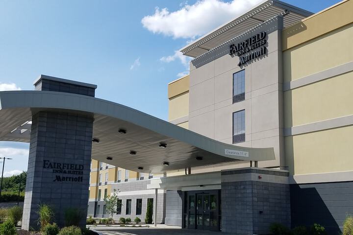 Fairfield Inn & Suites Springfield Holyoke