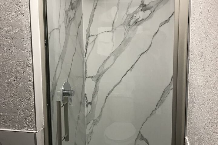 Room 19 of 35