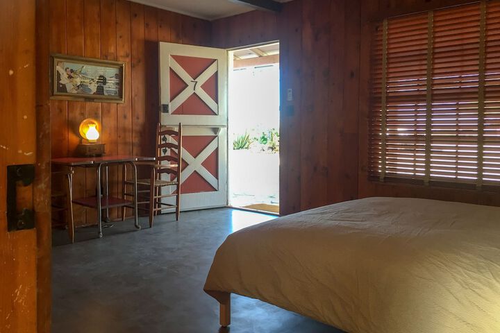 Room 37 of 58
