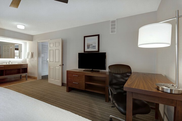 Room 37 of 71