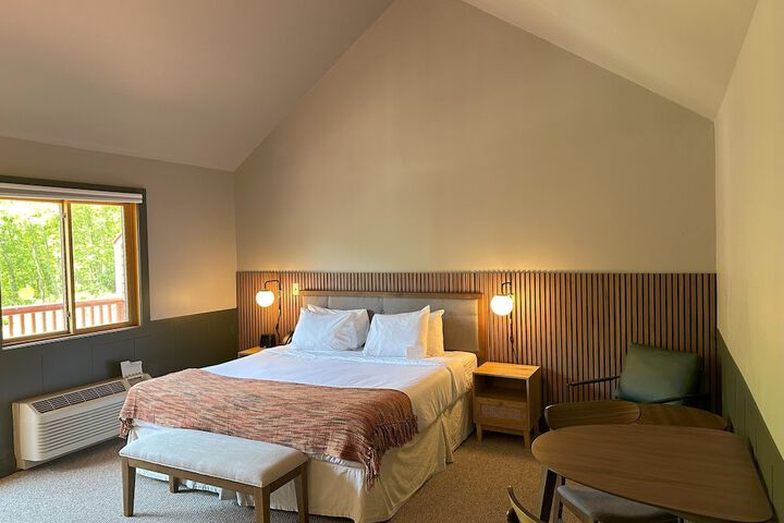 Room 19 of 57