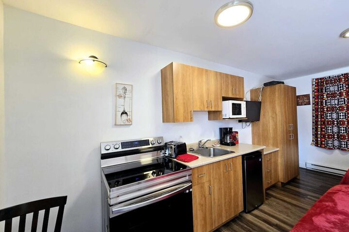 Room 34 of 43
