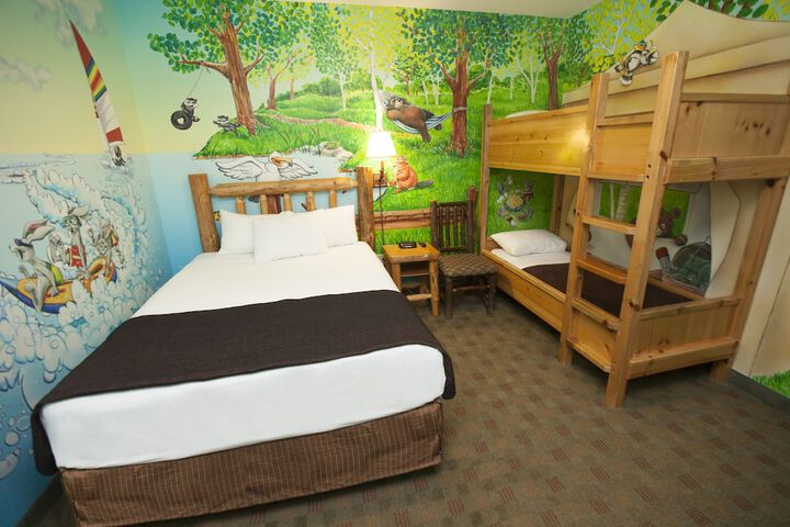 Room 47 of 98