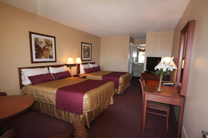 Room 15 of 34