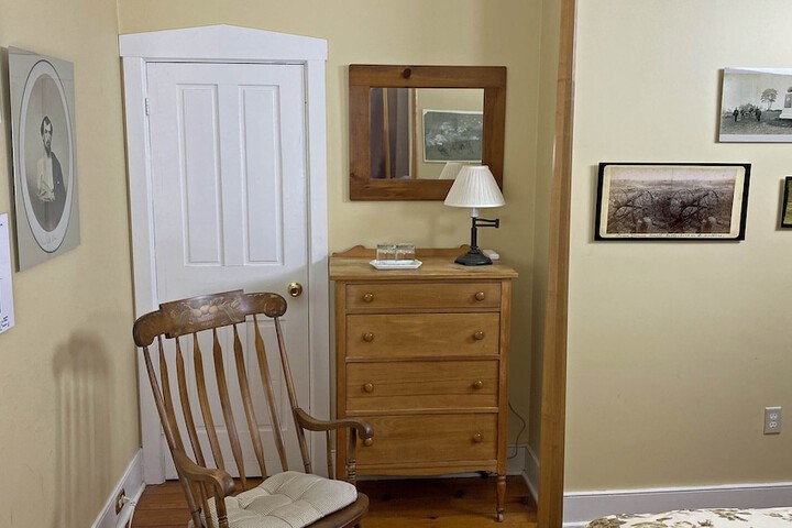 Room 26 of 58