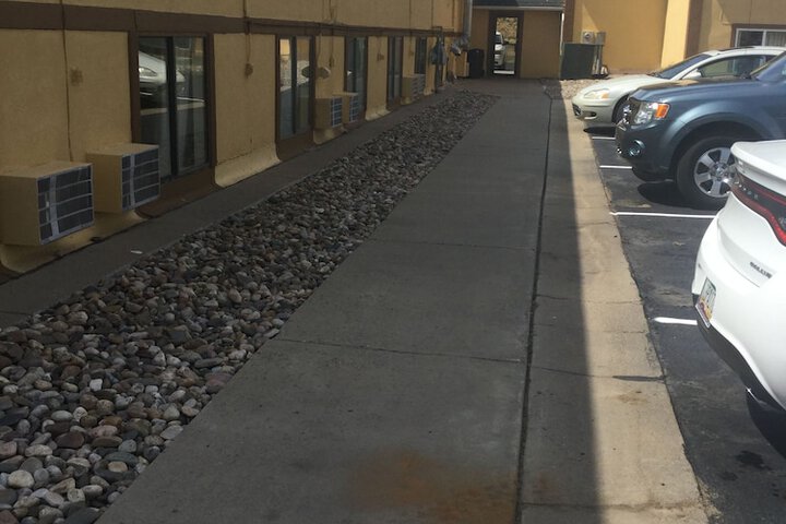 Property Grounds 25 of 25
