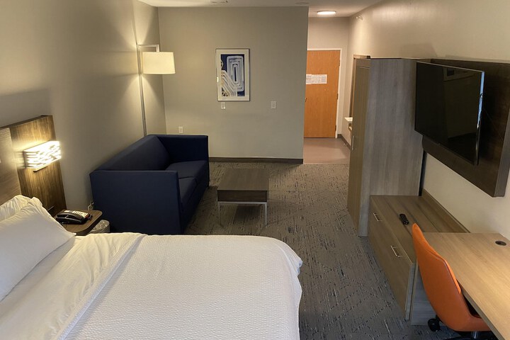 Room 25 of 55