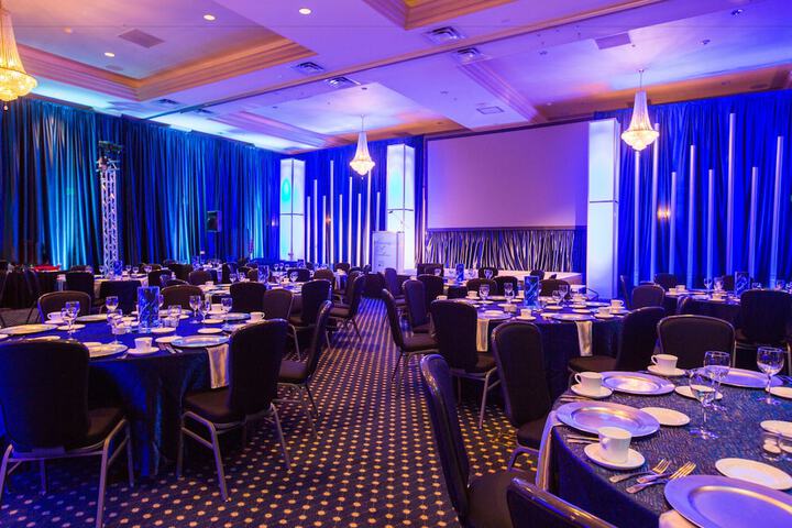Ballroom/Hall 89 of 94