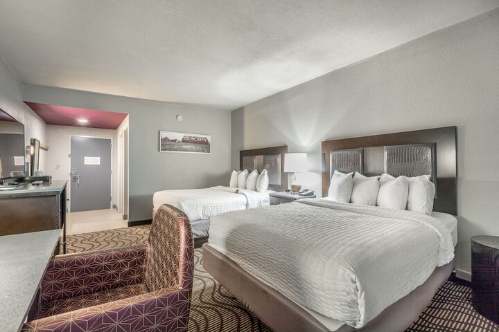 Room 40 of 62