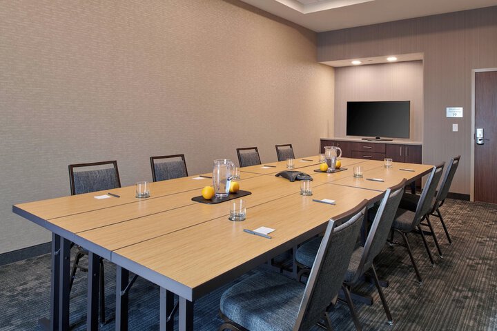 Courtyard by Marriott Petoskey at Victories Square