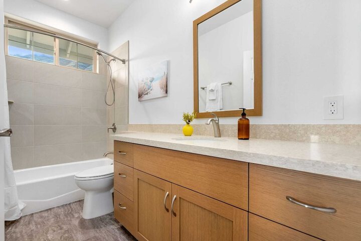 Leale'a by Avantstay Ocean + Mountain Views!