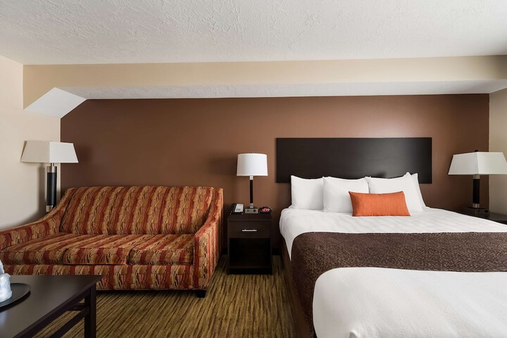 Best Western Plus Landmark Hotel