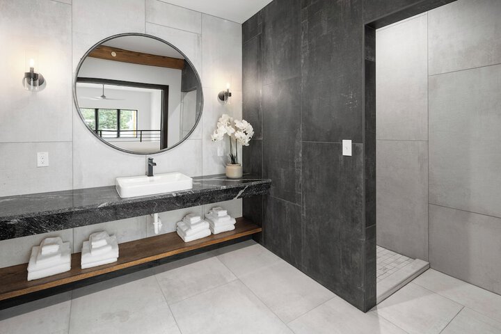 McGregor and Main Luxury Lofts