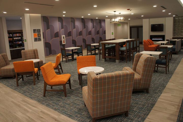 Hotel Interior 11 of 31