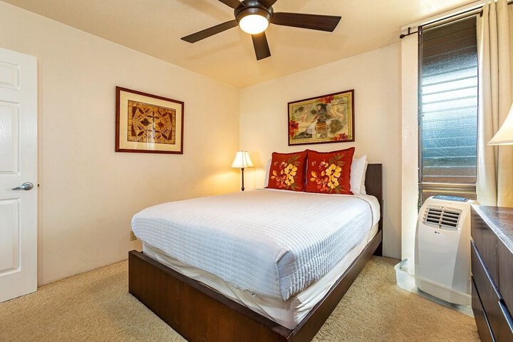 Room 179 of 271
