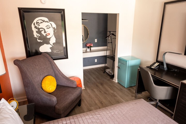Room 39 of 50