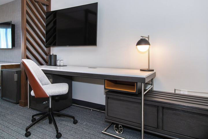 Room 22 of 49