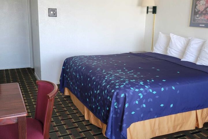 Stagecoach Motel
