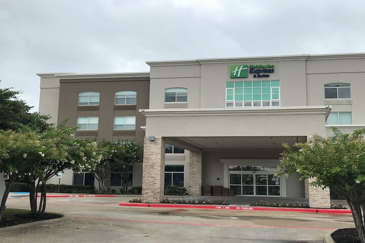 Hotel 4 of 53