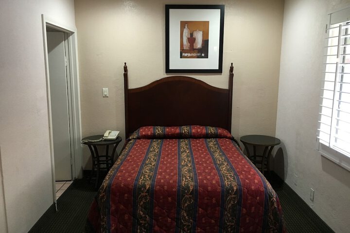 Starlite Motel