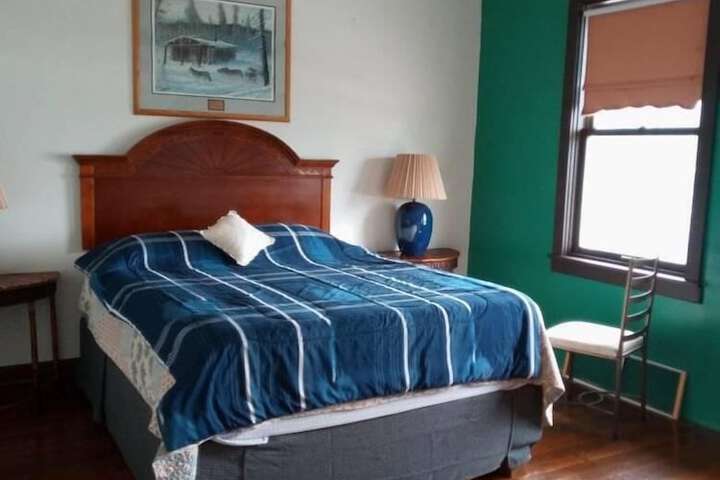 Room 14 of 14