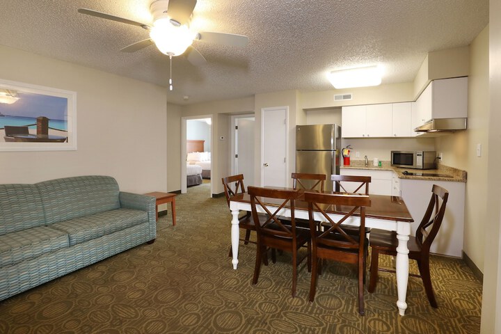 Room 30 of 111