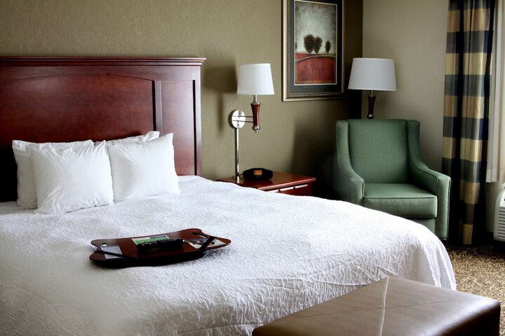 Room 16 of 39