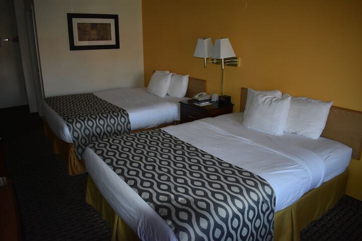Room 22 of 36