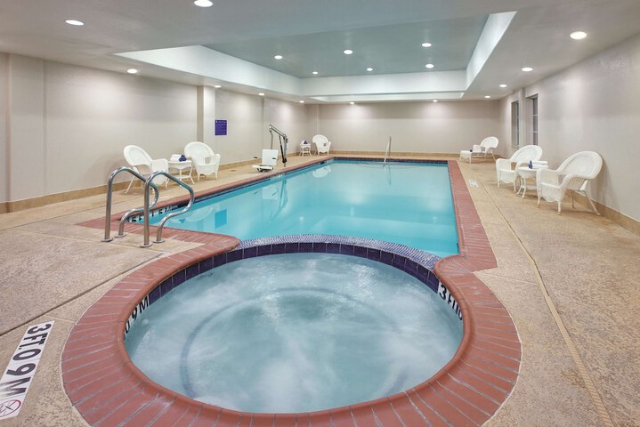 Pool 3 of 28
