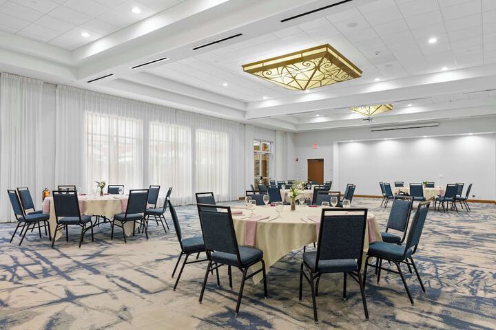 Hilton Garden Inn Auburn
