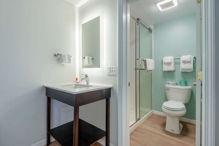 Quality Inn & Suites Lincoln I-93