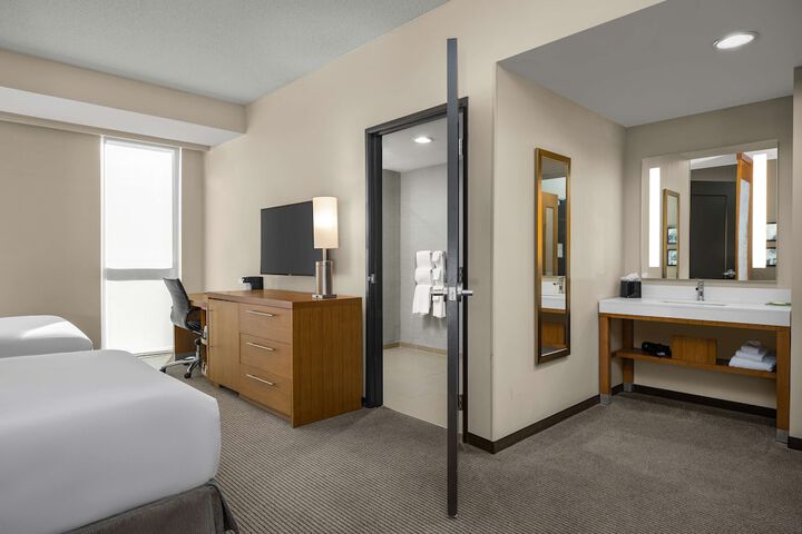 Hyatt Place Iowa City Downtown