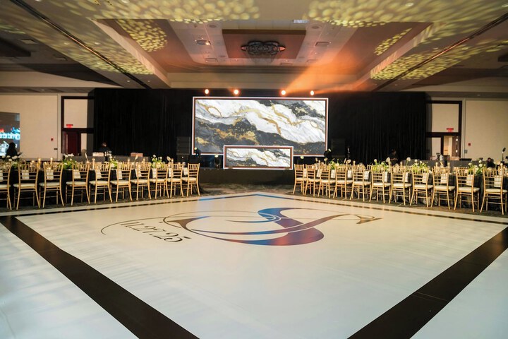 Renaissance Mobile Riverview Plaza Hotel