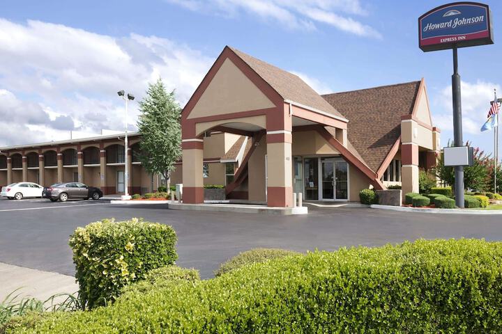 Hotel 2 of 18