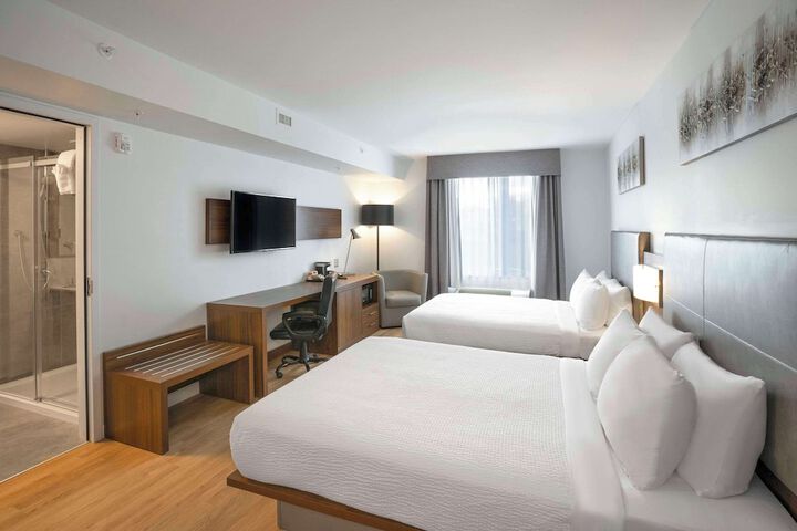Room 21 of 63