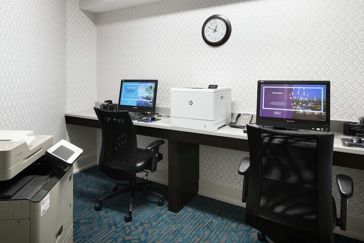 Hampton Inn & Suites Memphis-Beale Street