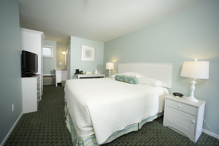 Anchorage Inn and Resort
