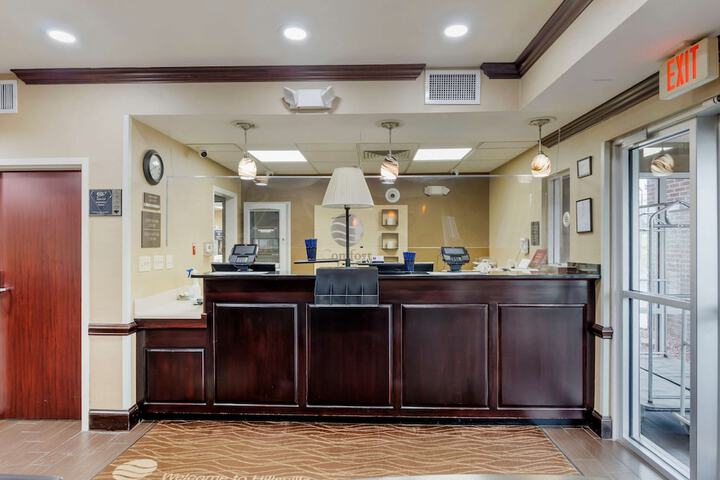 Comfort Inn & Suites Hillsville I-77