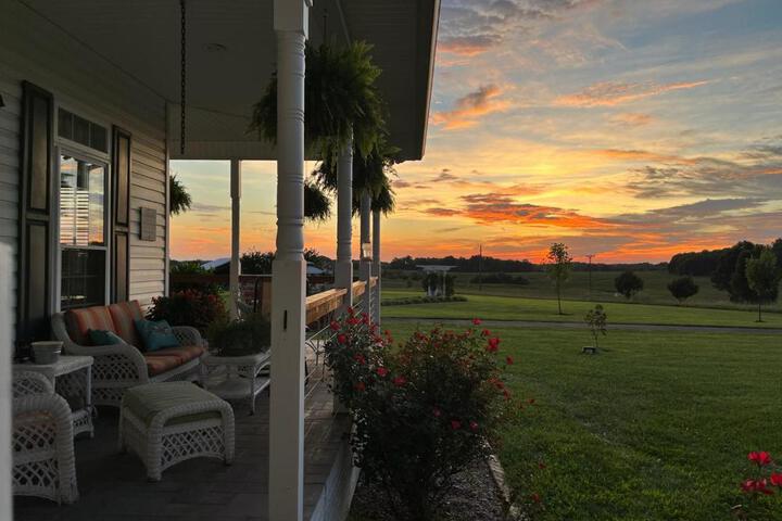 Barren Breeze Bed and Breakfast